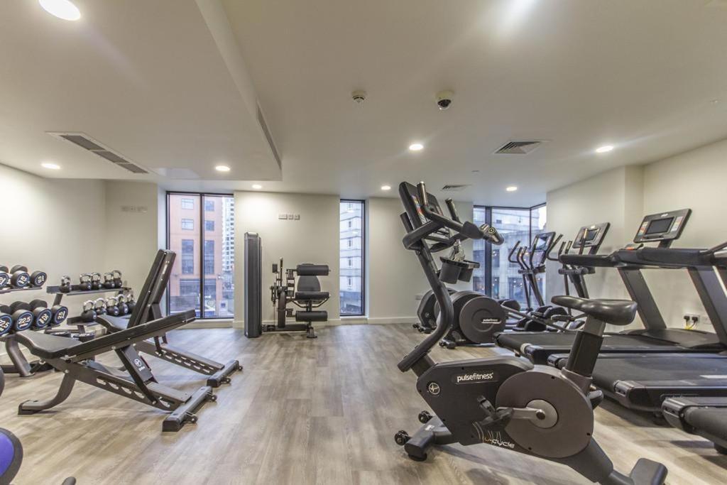 Premium Deals L Last-Minute Stay L 4 Min Walk To Birmingham Central Library L 18Th Floor 2 Bed 2 Bath City Centre Penthouse With Gym & Netflix By Jvt Short Lets Εξωτερικό φωτογραφία