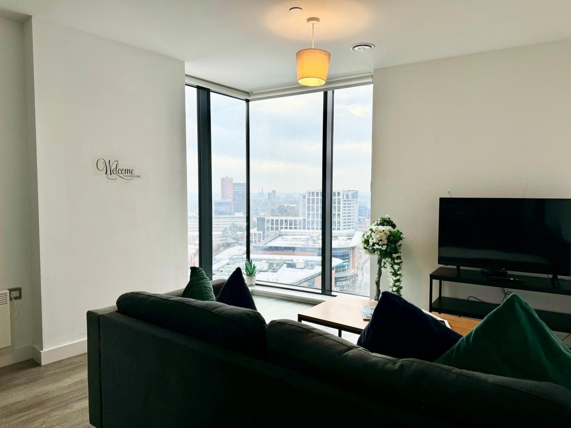 Premium Deals L Last-Minute Stay L 4 Min Walk To Birmingham Central Library L 18Th Floor 2 Bed 2 Bath City Centre Penthouse With Gym & Netflix By Jvt Short Lets Εξωτερικό φωτογραφία
